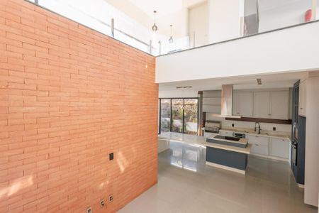 Casa de condomínio para alugar com 260m², 3 quartos e 4 vagas Casa de condomínio para alugar com 260m², 3 quartos e 4 vagasSala de TV