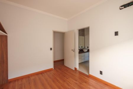 Casa de condomínio para alugar com 260m², 3 quartos e 4 vagas Casa de condomínio para alugar com 260m², 3 quartos e 4 vagasDemi Suíte 2