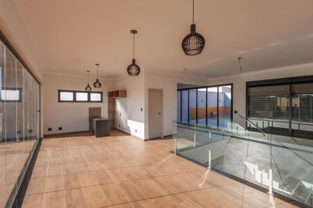 Casa de condomínio para alugar com 260m², 3 quartos e 4 vagas Casa de condomínio para alugar com 260m², 3 quartos e 4 vagasSala