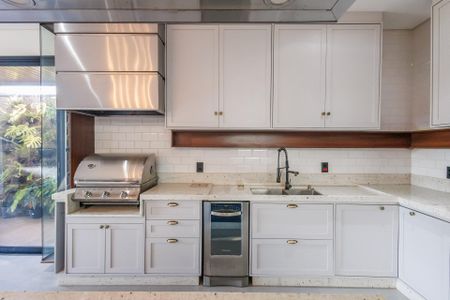 Casa de condomínio para alugar com 260m², 3 quartos e 4 vagas Casa de condomínio para alugar com 260m², 3 quartos e 4 vagasCozinha