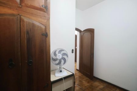 Apartamento para alugar com 380m², 3 quartos e 2 vagas Apartamento para alugar com 380m², 3 quartos e 2 vagasQuarto