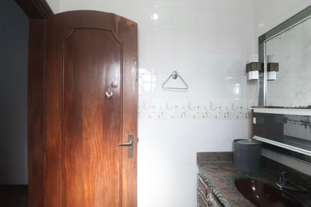 Apartamento para alugar com 380m², 3 quartos e 2 vagas Apartamento para alugar com 380m², 3 quartos e 2 vagasBanheiro Suíte