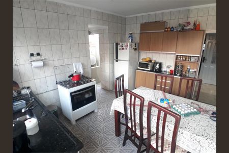 Casa à venda com 4 quartos, 115m² em Vila Mazzei, São Paulo