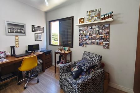 Apartamento à venda com 100m², 3 quartos e 2 vagas Apartamento à venda com 100m², 3 quartos e 2 vagasQuarto