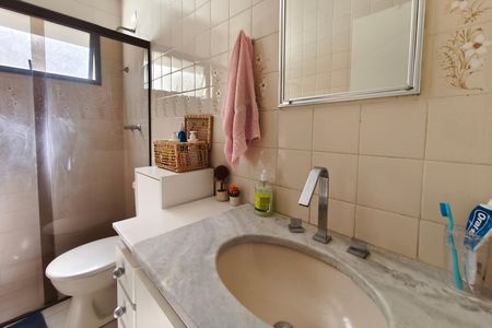 Banheiro Social de apartamento à venda com 3 quartos, 100m² em Jardim Proenca I, Campinas