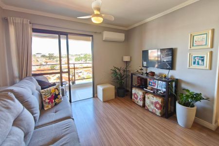 Sala de Estar de apartamento à venda com 3 quartos, 100m² em Jardim Proenca I, Campinas
