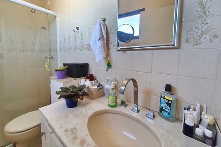 Apartamento à venda com 100m², 3 quartos e 2 vagas Apartamento à venda com 100m², 3 quartos e 2 vagasBanheiro Suíte