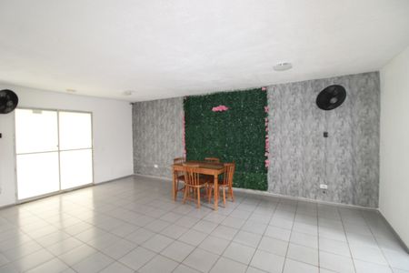 Apartamento para alugar com 39m², 2 quartos e sem vagaÁrea Comum