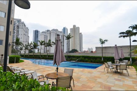 Apartamento para alugar com 82m², 3 quartos e 2 vagas Apartamento para alugar com 82m², 3 quartos e 2 vagasÁrea comum - Piscina