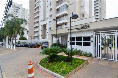 Apartamento para alugar com 82m², 3 quartos e 2 vagas Apartamento para alugar com 82m², 3 quartos e 2 vagasFachada do Condominio