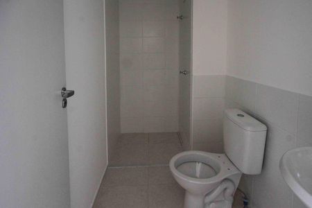 Apartamento à venda com 32m², 2 quartos e sem vaga Apartamento à venda com 32m², 2 quartos e sem vagaBanheiro