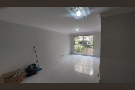 Apartamento à venda com 78m², 2 quartos e 1 vagaFoto 03