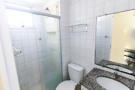 Banheiro de apartamento à venda com 2 quartos, 48m² em Fazenda Morumbi, São Paulo