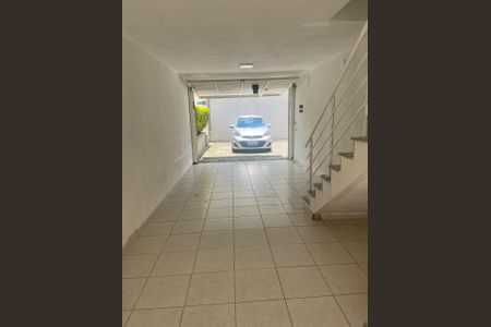 Casa de condomínio à venda com 110m², 2 quartos e 3 vagas Casa de condomínio à venda com 110m², 2 quartos e 3 vagasFoto 02