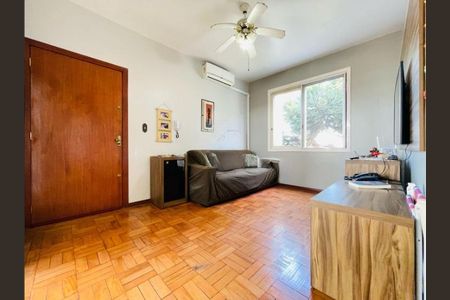 Sala de apartamento para alugar com 2 quartos, 69m² em São Sebastião, Porto Alegre