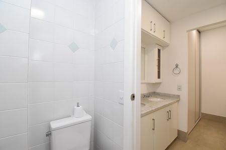 Apartamento à venda com 61m², 1 quarto e 1 vagaBanheiro da Suíte