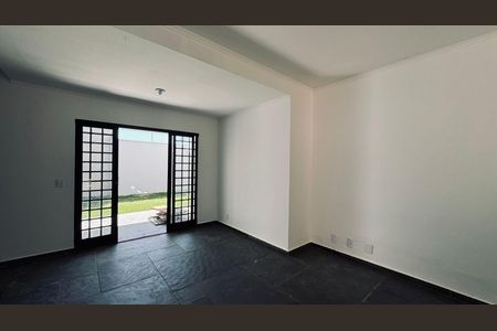 Sala de casa de condomínio à venda com 3 quartos, 300m² em Jardim Santa Genebra II (Barao Geraldo), Campinas