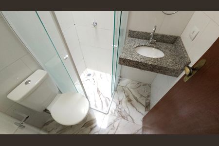 Casa para alugar com 140m², 2 quartos e 1 vaga Casa para alugar com 140m², 2 quartos e 1 vagaBanheiro