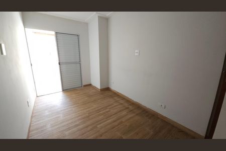 Casa para alugar com 140m², 2 quartos e 1 vaga Casa para alugar com 140m², 2 quartos e 1 vagaQuarto 2