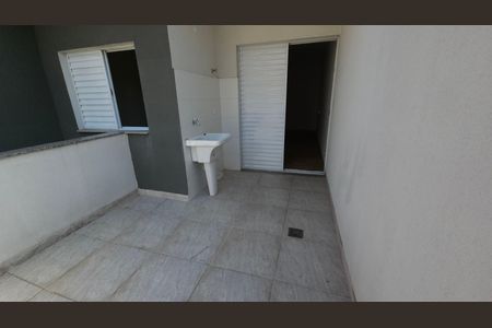 Casa para alugar com 140m², 2 quartos e 1 vaga Casa para alugar com 140m², 2 quartos e 1 vagaVaranda e área de serviço