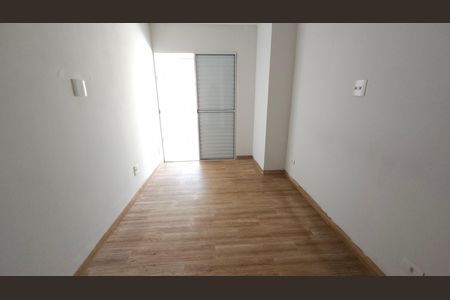 Casa para alugar com 140m², 2 quartos e 1 vaga Casa para alugar com 140m², 2 quartos e 1 vagaQuarto 2