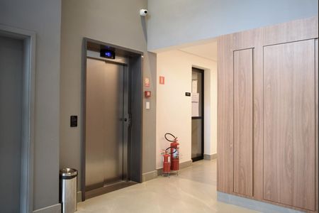Apartamento para alugar com 45m², 2 quartos e 1 vagaHall social