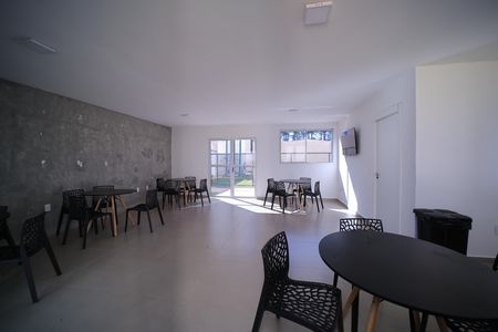 Apartamento para alugar com 33m², 2 quartos e sem vagaÁrea comum - Salão de festas
