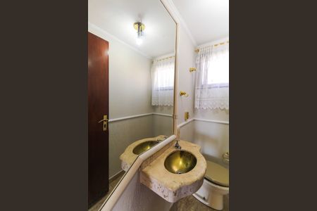 Apartamento para alugar com 160m², 3 quartos e 2 vagas Apartamento para alugar com 160m², 3 quartos e 2 vagasLavabo