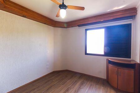 Apartamento para alugar com 160m², 3 quartos e 2 vagas Apartamento para alugar com 160m², 3 quartos e 2 vagasQuarto 1 - Suíte