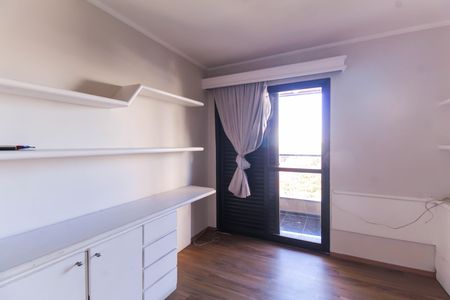 Apartamento para alugar com 160m², 3 quartos e 2 vagas Apartamento para alugar com 160m², 3 quartos e 2 vagasQuarto 3