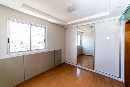 Suíte de apartamento para alugar com 2 quartos, 60m² em Penha, Belo Horizonte