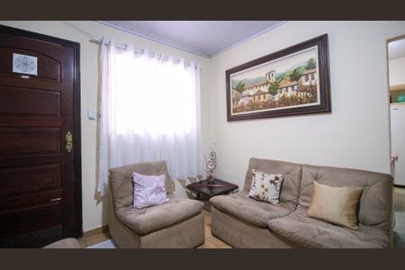 Sala de casa à venda com 2 quartos, 65m² em Vila Industrial, São Paulo
