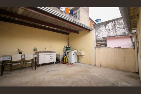 Casa para alugar com 65m², 2 quartos e sem vaga Casa para alugar com 65m², 2 quartos e sem vagaÁrea Comum