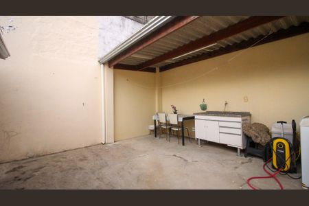 Casa para alugar com 65m², 2 quartos e sem vaga Casa para alugar com 65m², 2 quartos e sem vagaÁrea Comum