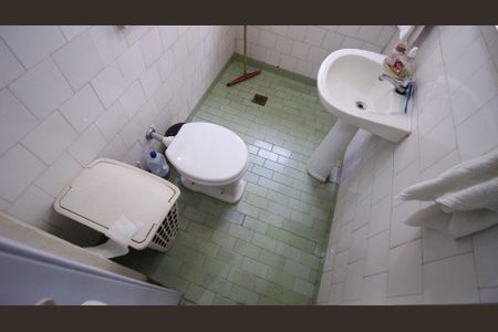 Casa para alugar com 65m², 2 quartos e sem vaga Casa para alugar com 65m², 2 quartos e sem vagaBanheiro