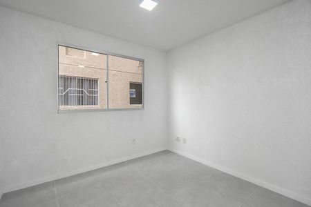 Sala de apartamento à venda com 1 quarto, 40m² em Sarandi, Porto Alegre