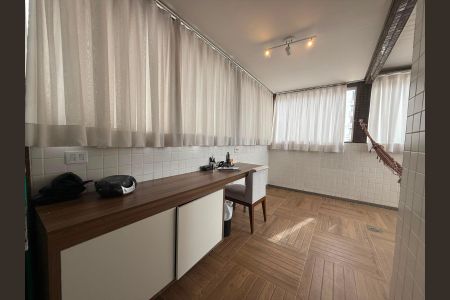 Apartamento à venda com 162m², 3 quartos e 2 vagas
