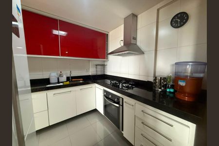 Apartamento à venda com 162m², 3 quartos e 2 vagas
