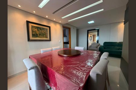 Apartamento à venda com 162m², 3 quartos e 2 vagas