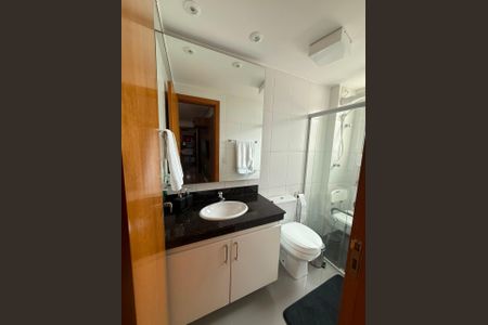 Apartamento à venda com 3 quartos, 162m² em Sagrada Família, Belo Horizonte
