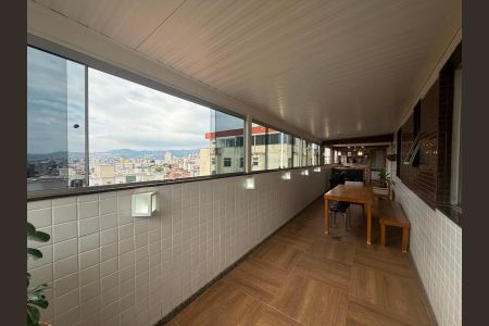 Apartamento à venda com 162m², 3 quartos e 2 vagas