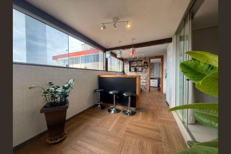 Apartamento à venda com 162m², 3 quartos e 2 vagas