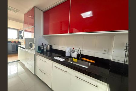 Apartamento à venda com 162m², 3 quartos e 2 vagas