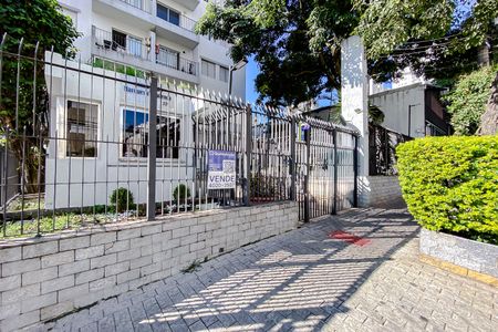 Apartamento à venda com 56m², 2 quartos e 1 vaga Apartamento à venda com 56m², 2 quartos e 1 vagaFachada com Plaquinha