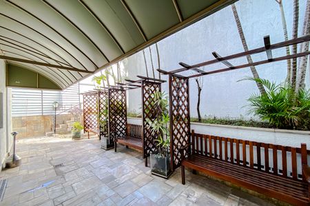 Apartamento à venda com 56m², 2 quartos e 1 vaga Apartamento à venda com 56m², 2 quartos e 1 vagaÁrea comum
