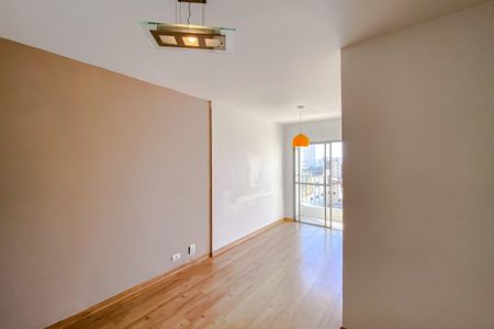 Apartamento à venda com 56m², 2 quartos e 1 vaga Apartamento à venda com 56m², 2 quartos e 1 vagaSala