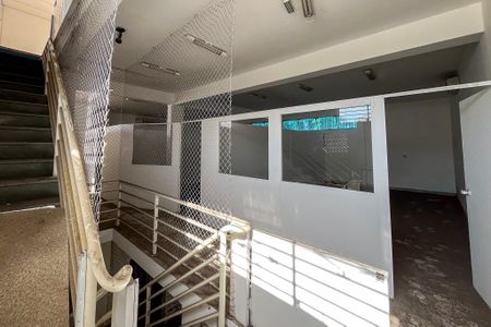 Casa para alugar com 509m², 1 quarto e 8 vagas