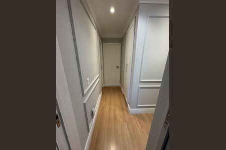 Apartamento à venda com 115m², 3 quartos e 2 vagas Apartamento à venda com 115m², 3 quartos e 2 vagasCorredor