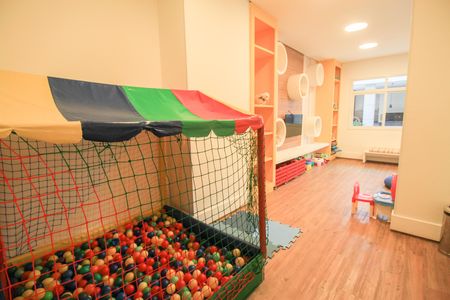 Apartamento à venda com 85m², 2 quartos e 2 vagas