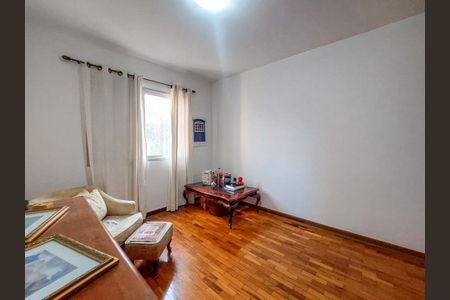 Apartamento para alugar com 124m², 3 quartos e 1 vaga Apartamento para alugar com 124m², 3 quartos e 1 vagaQuarto 1